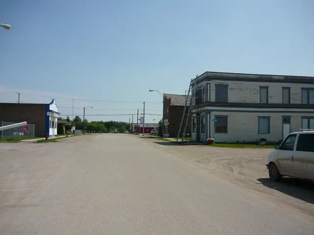 Business district on 2nd Street, Dundurn